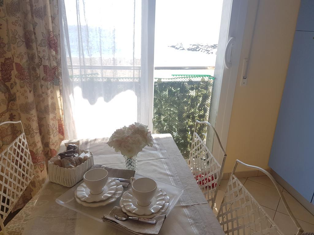 La Casa Di Pepe Apartamento Pietra Ligure Exterior foto